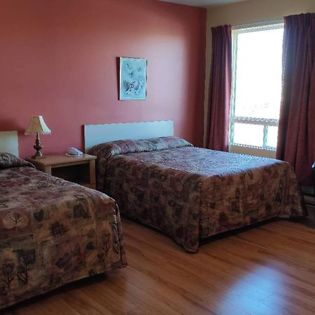 Motel Rayalco Laurier Station Kültér fotó